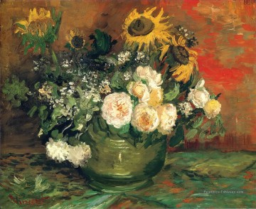  tournesol Tableaux - Nature morte avec Roses et Tournesols Vincent van Gogh